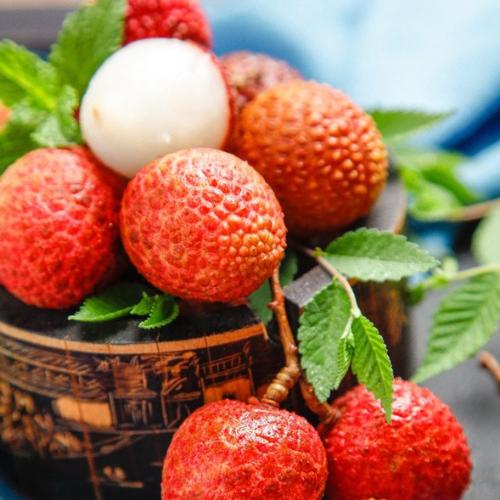 CANNED LYCHEE IN SYRUP